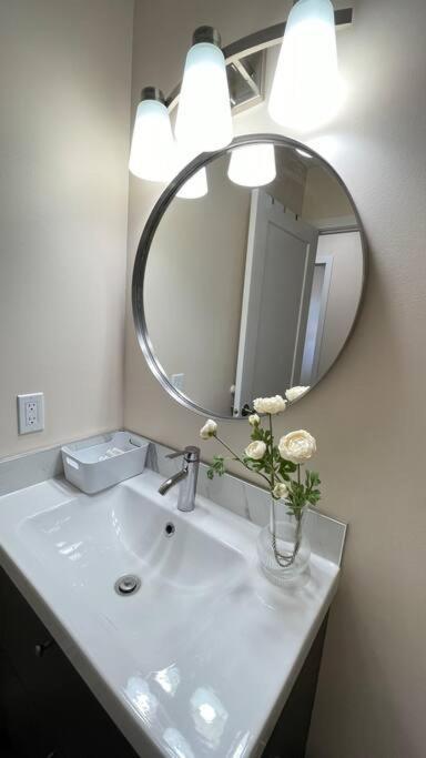 Unit #303 Mountain View 1Br In Canmore Downtown Exterior foto